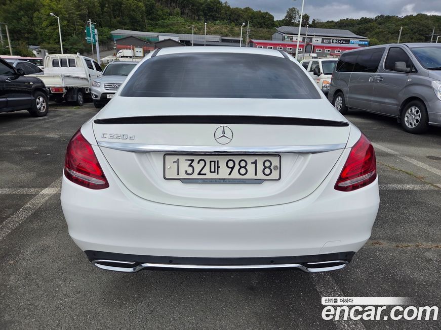 Mercedes-Benz C-Class 2018