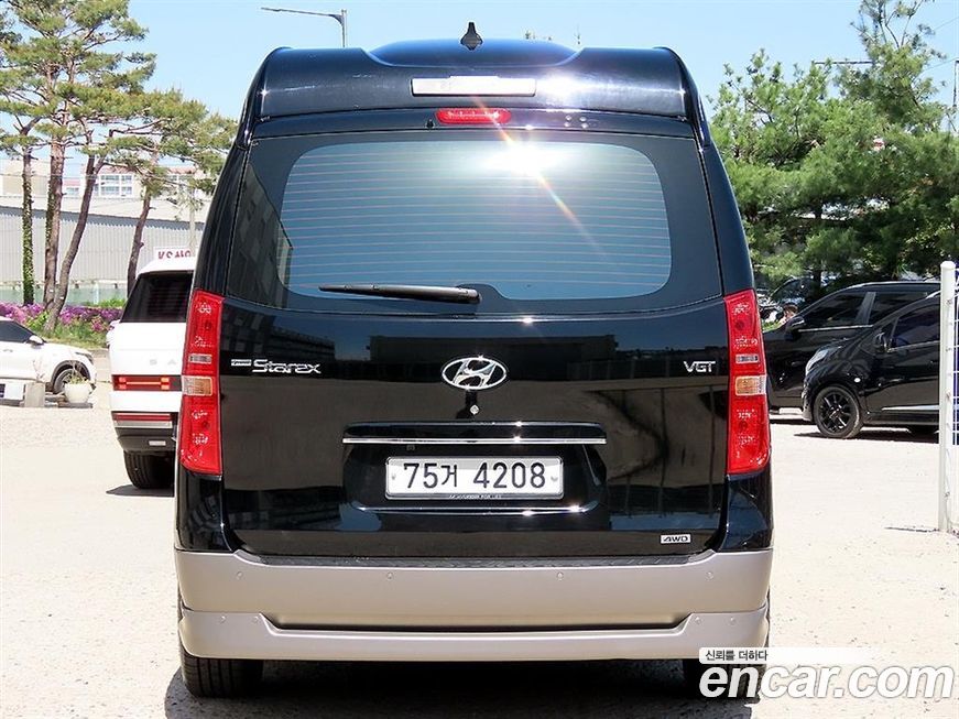 Hyundai Starex 2015