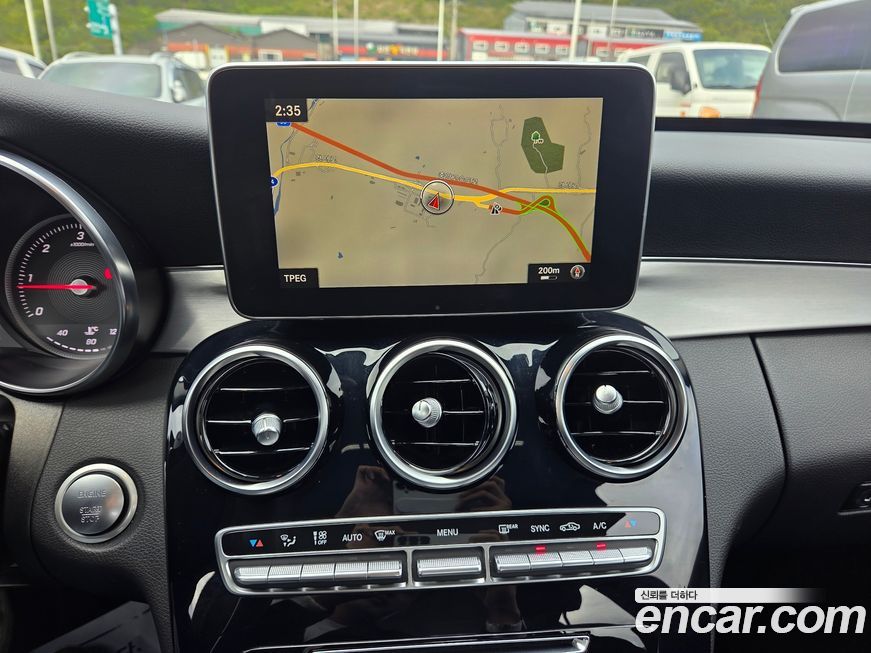 Mercedes-Benz C-Class 2018