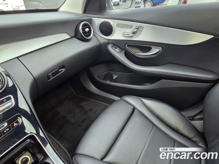 Mercedes-Benz C-Class 2018