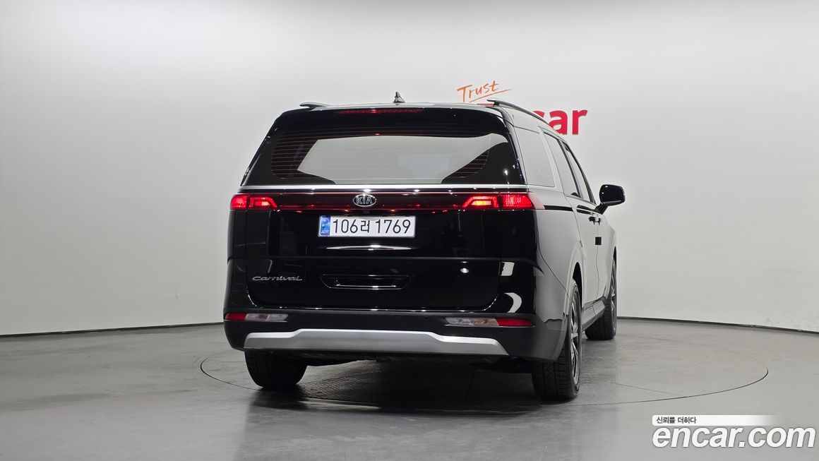 Kia Canival 2021