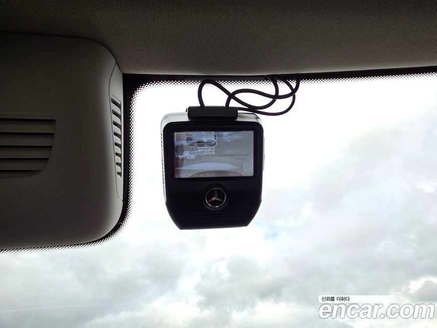 Mercedes-Benz C-Class 2018