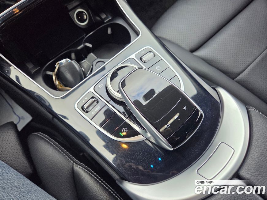 Mercedes-Benz C-Class 2018