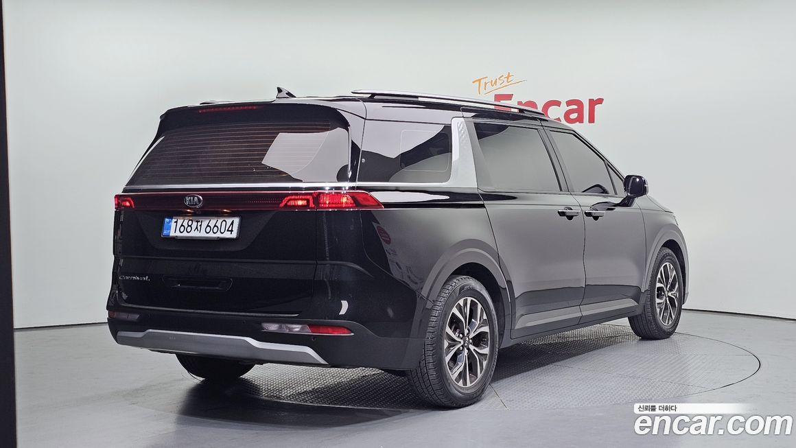 Kia Canival 2021