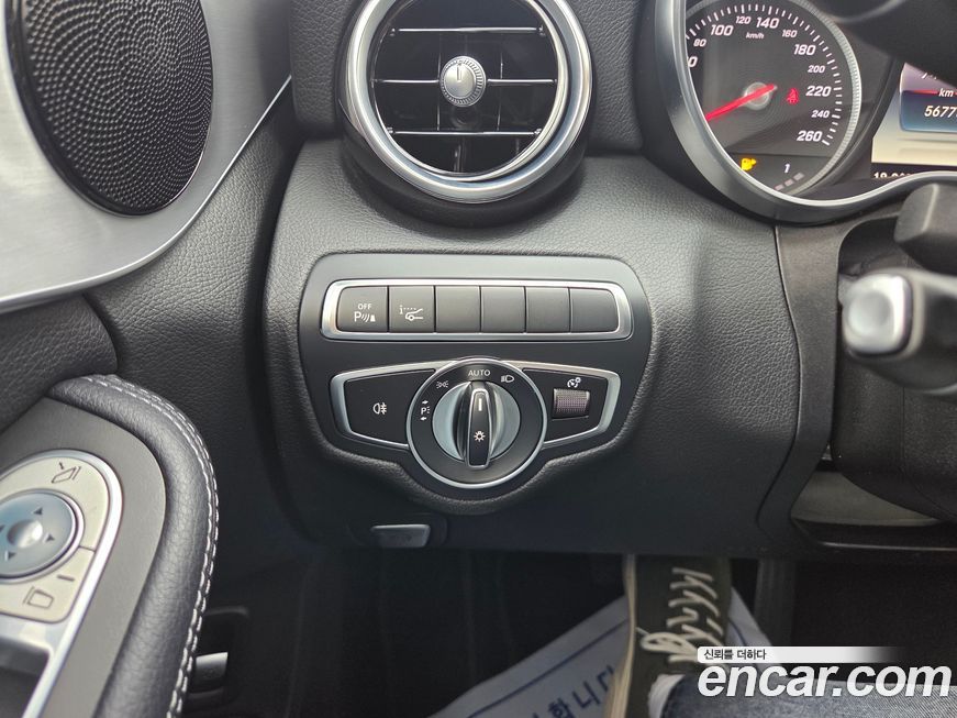 Mercedes-Benz C-Class 2018