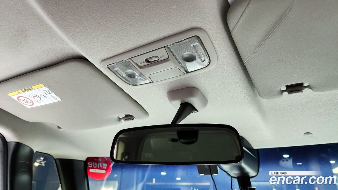 Honda N-BOX 2016