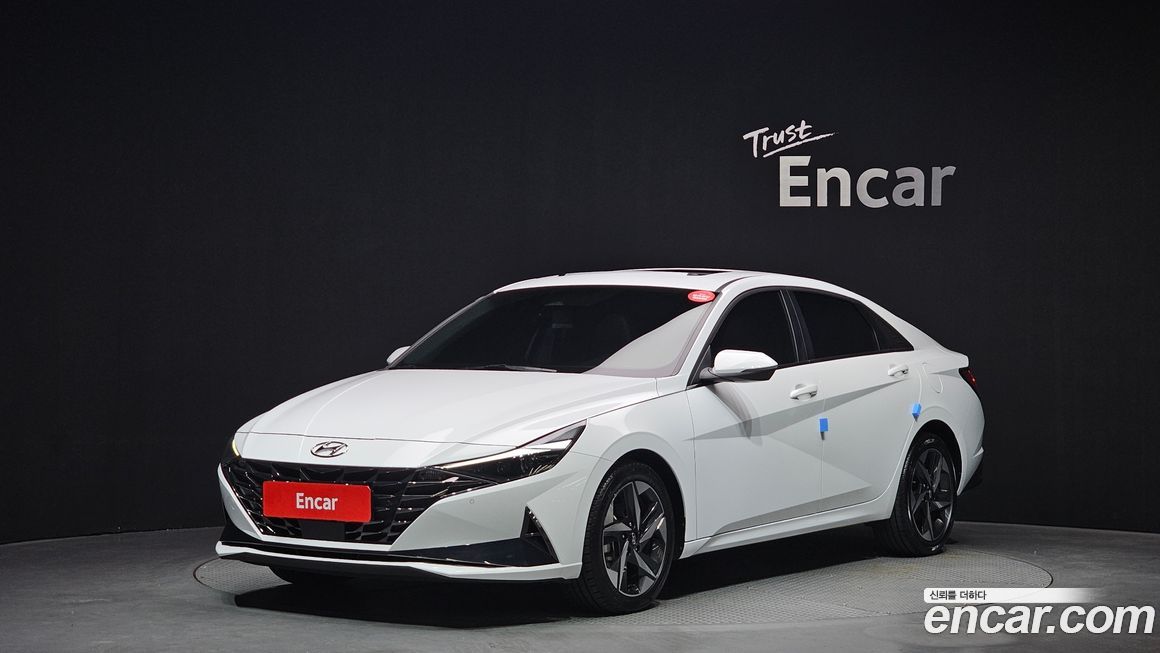 Hyundai AVANTE 2022