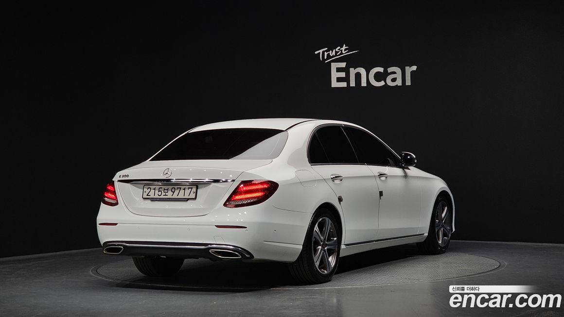 Mercedes-Benz E-Class 2019