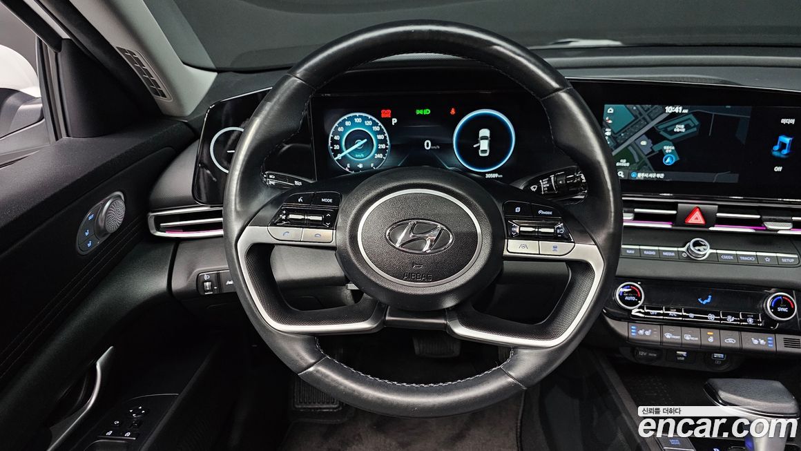 Hyundai AVANTE 2022