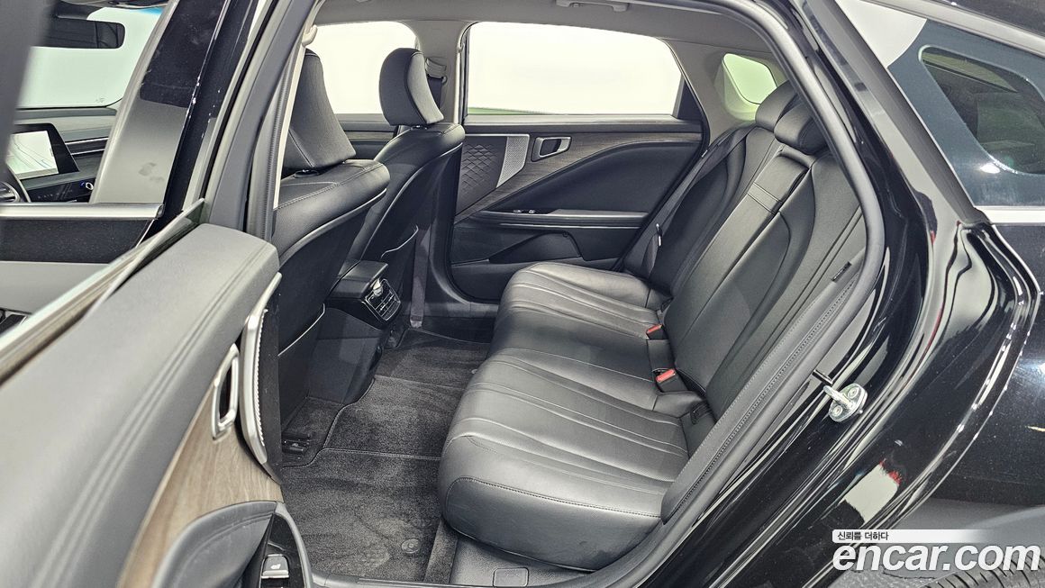 Kia K8 2023