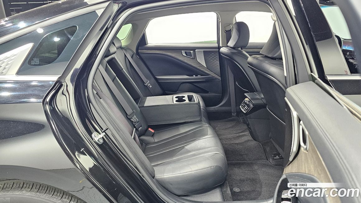 Kia K8 2023