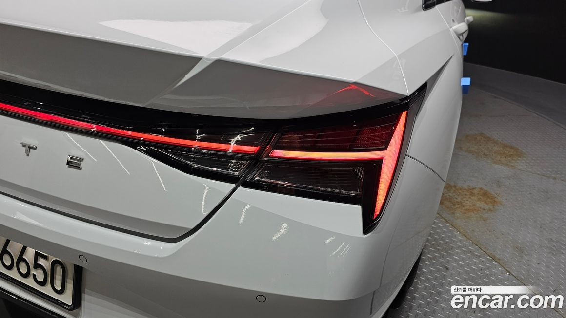 Hyundai AVANTE 2022