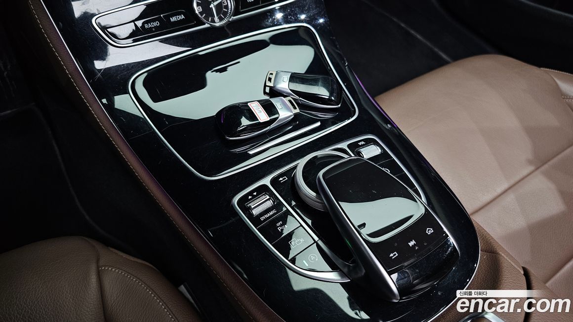 Mercedes-Benz E-Class 2019