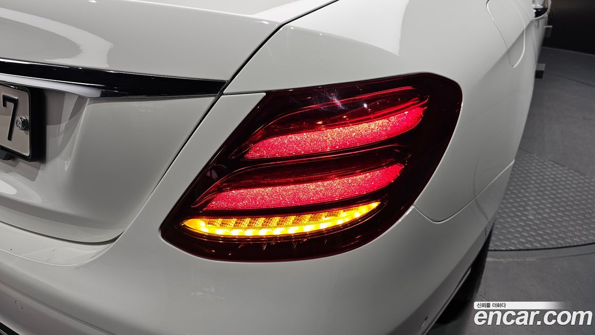 Mercedes-Benz E-Class 2019