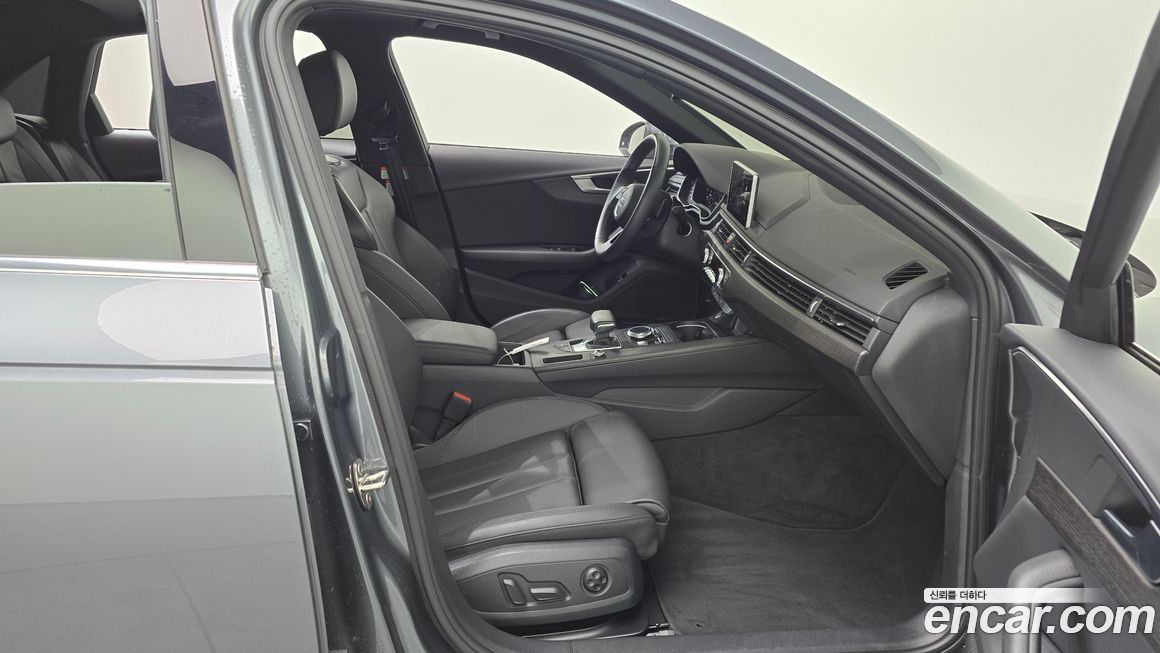 Audi A4 2019
