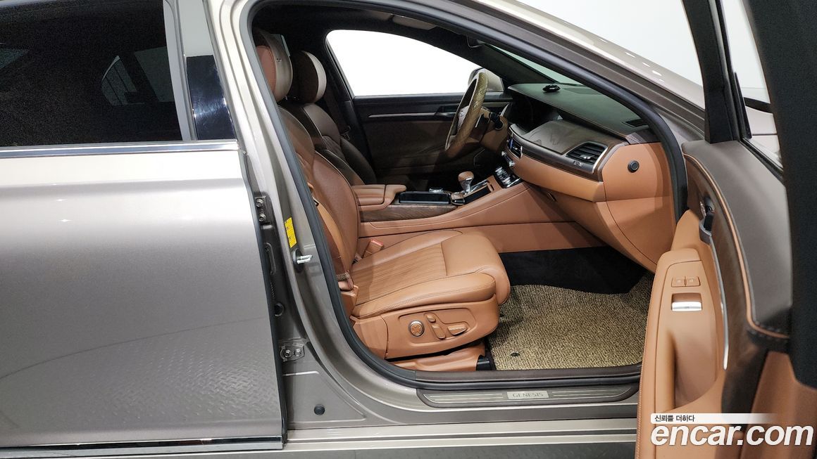 Genesis G90 2021