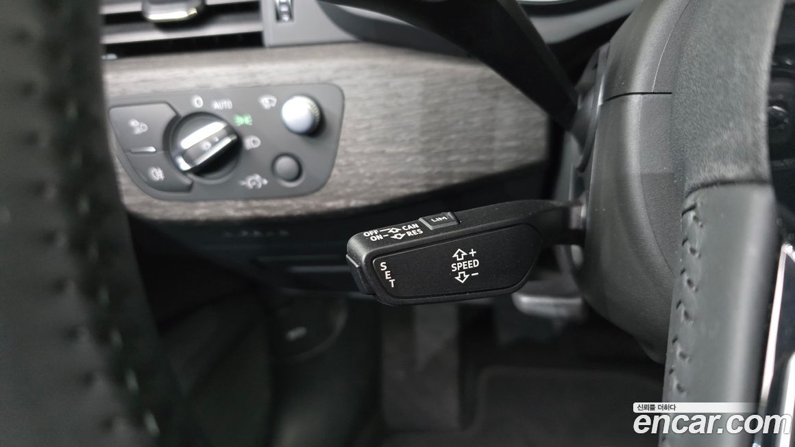Audi A4 2019