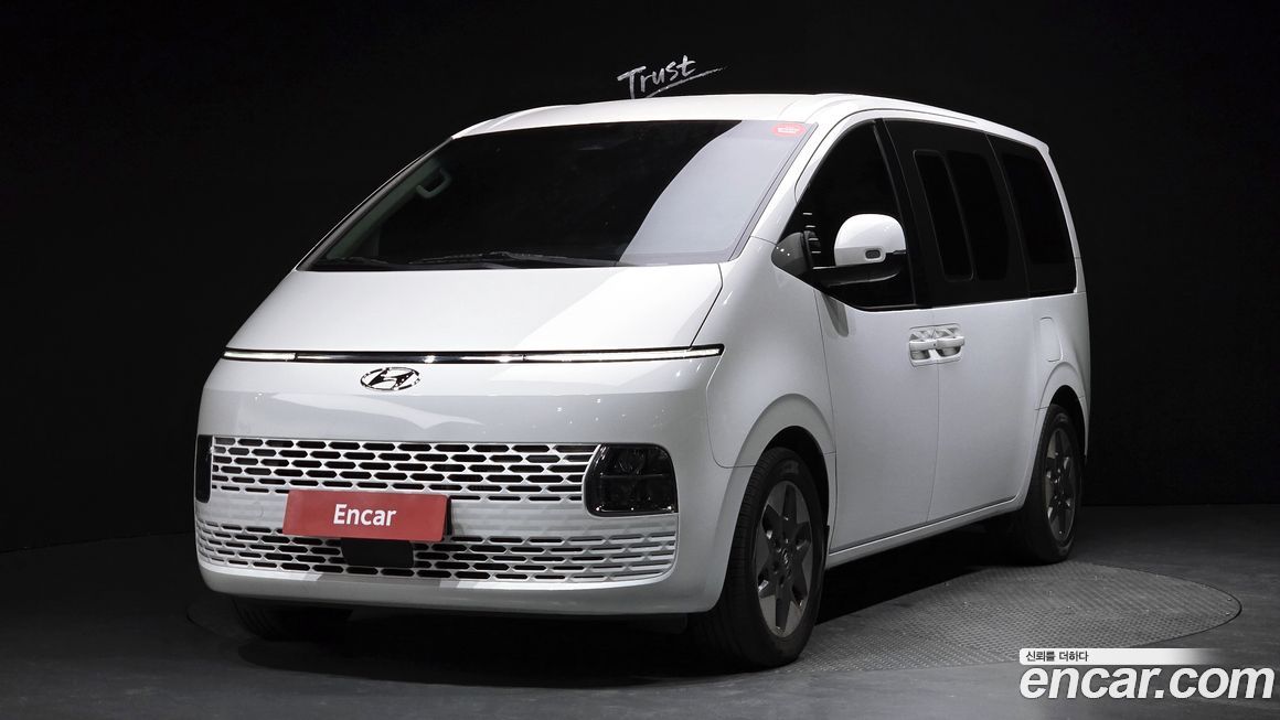 Hyundai Staria 2023