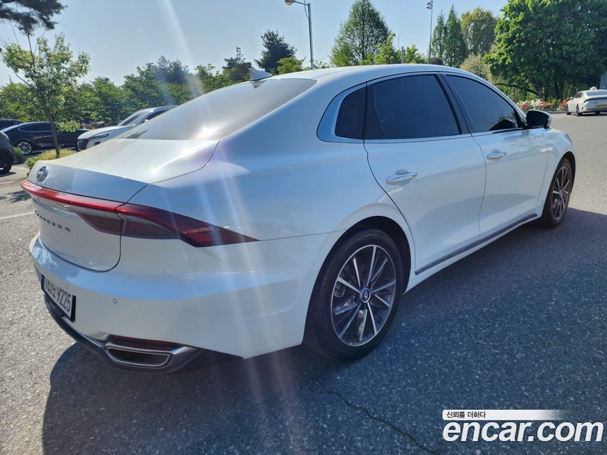 Hyundai Grandeur 2020