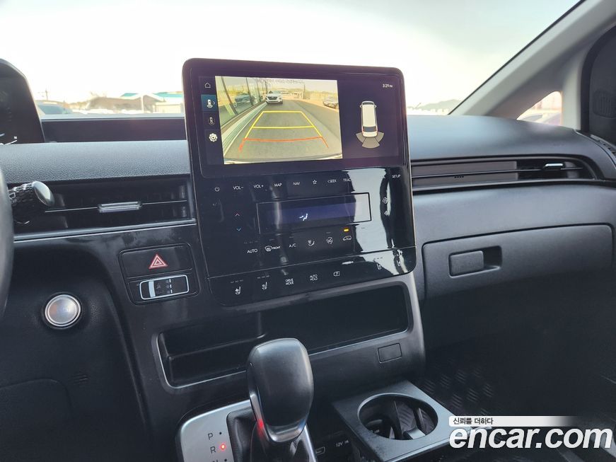 Hyundai Staria 2022
