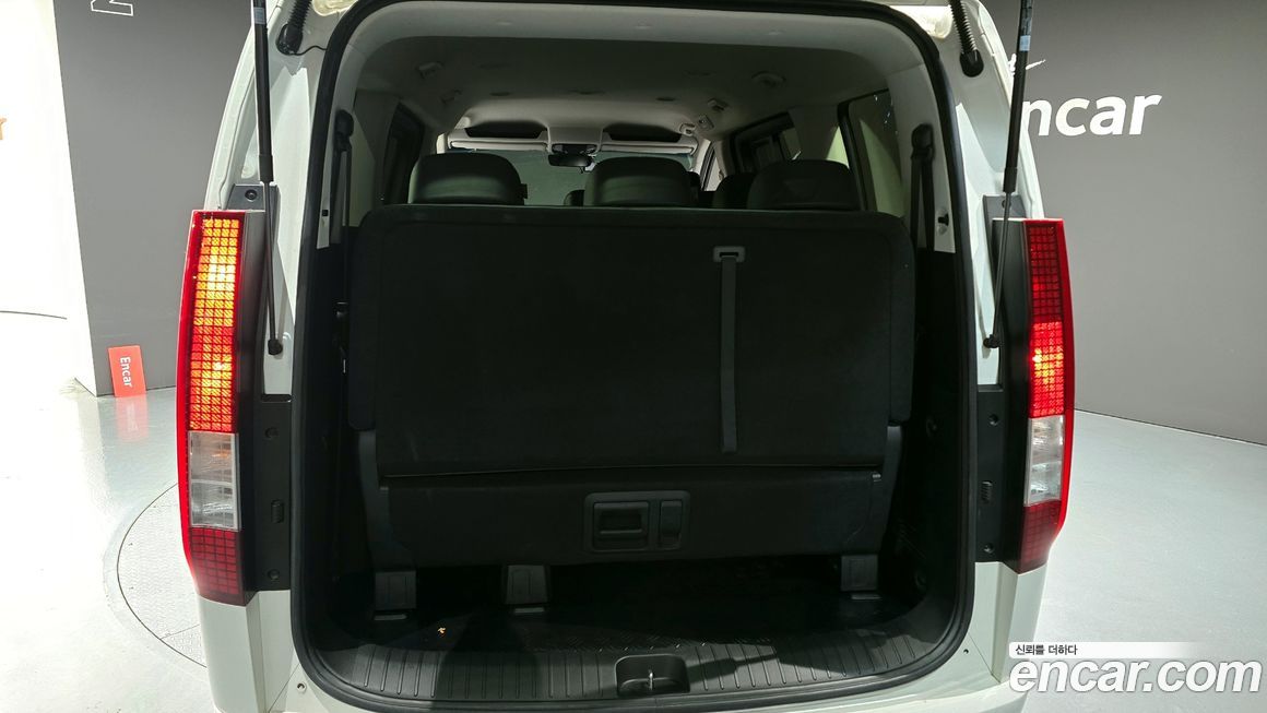 Hyundai Staria 2023