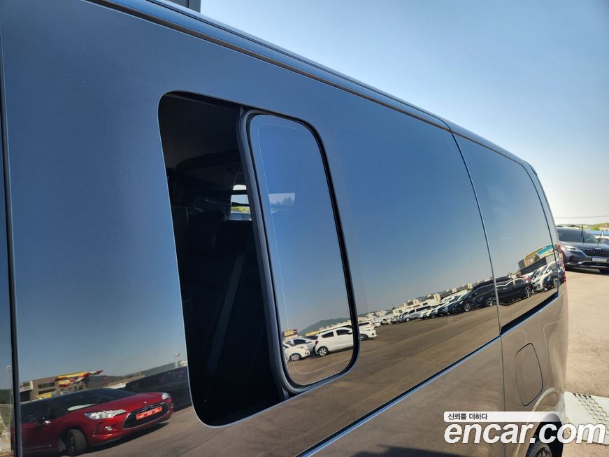 Hyundai Staria 2022