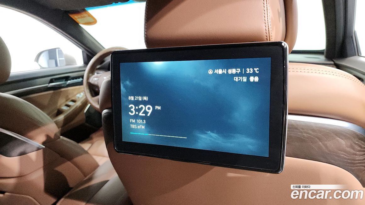 Genesis G90 2021
