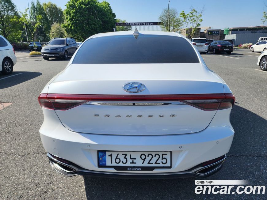 Hyundai Grandeur 2020