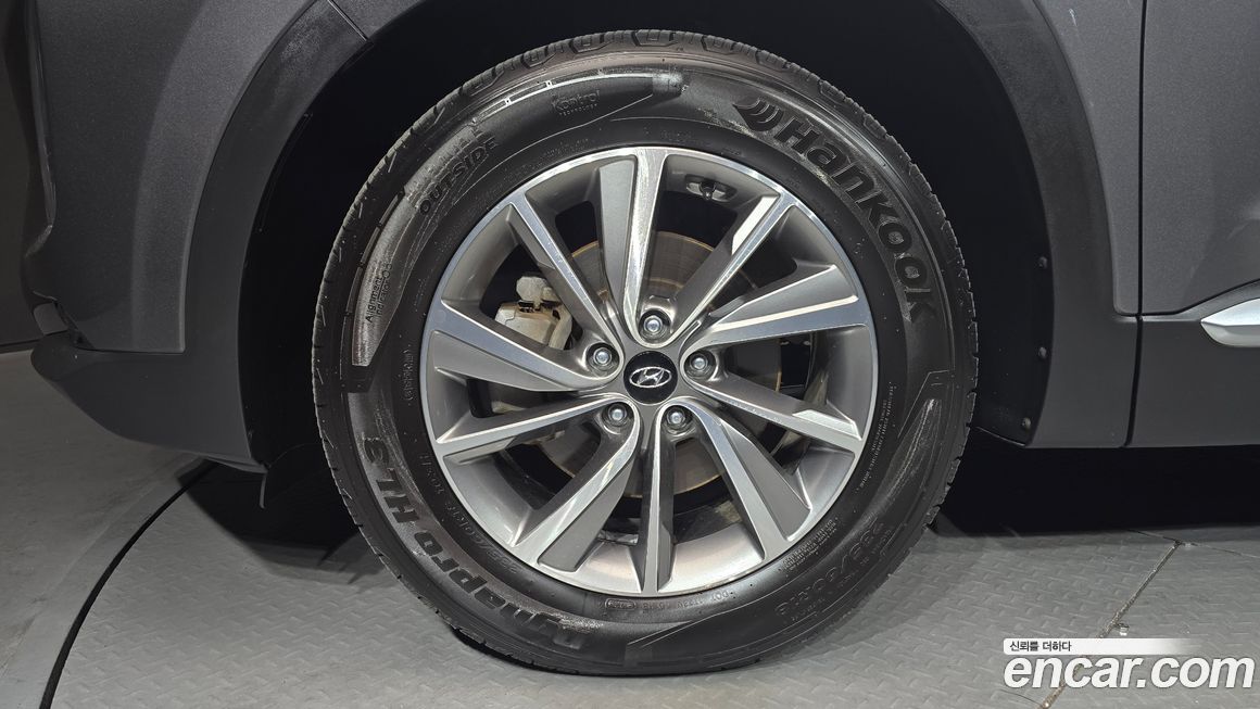 Hyundai Santafe 2020