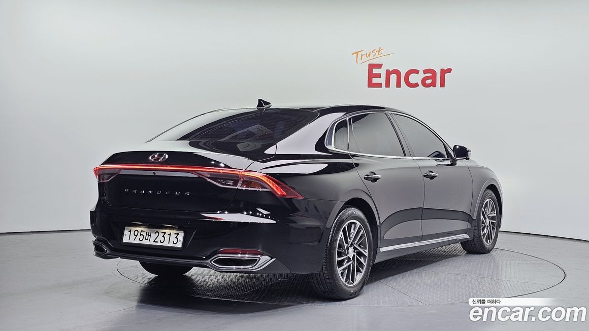 Hyundai Grandeur 2021