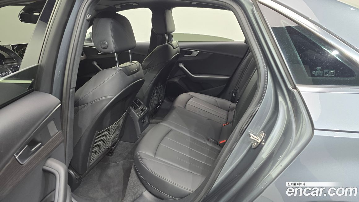 Audi A4 2019