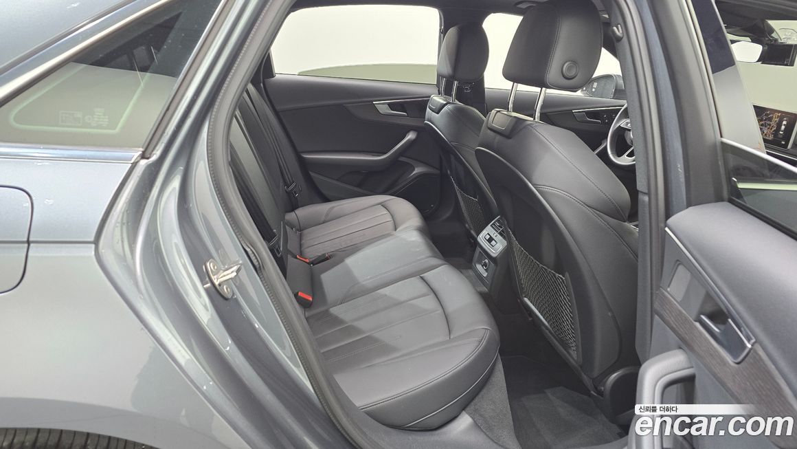 Audi A4 2019