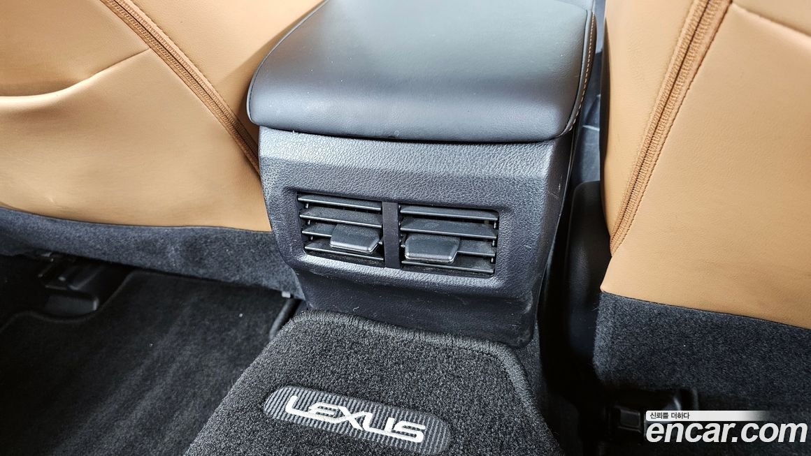 Lexus IS 2018