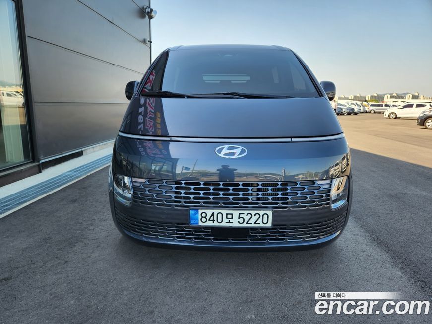 Hyundai Staria 2022