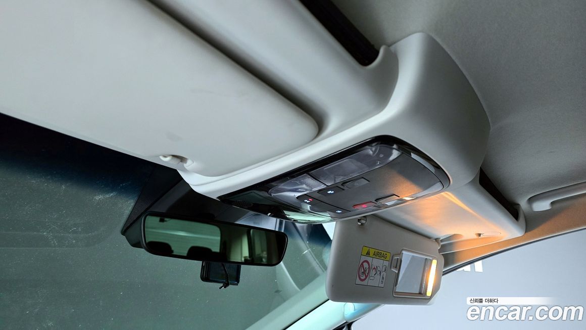 Hyundai Staria 2023