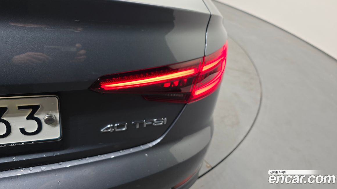 Audi A4 2019