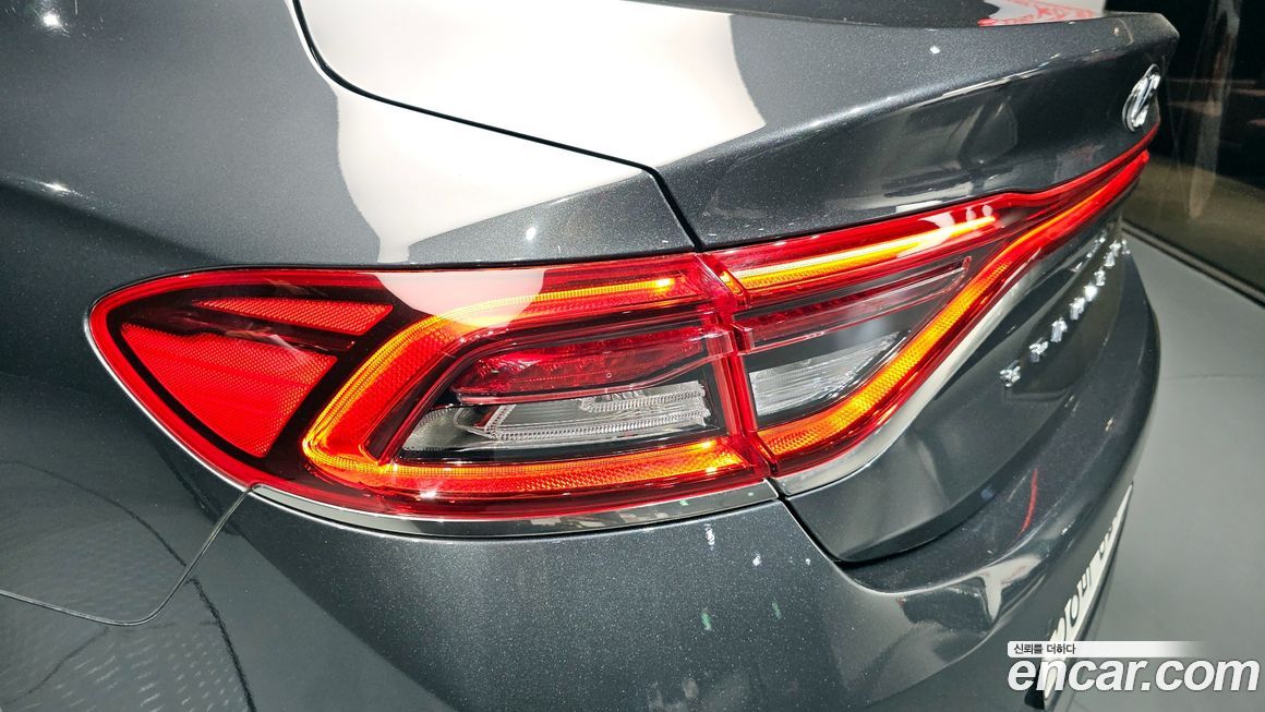 Hyundai Grandeur 2018