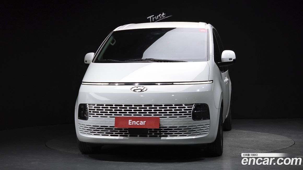 Hyundai Staria 2023