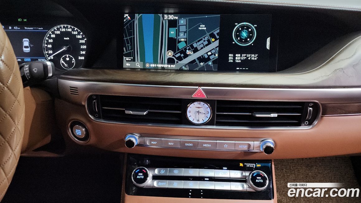 Genesis G90 2021