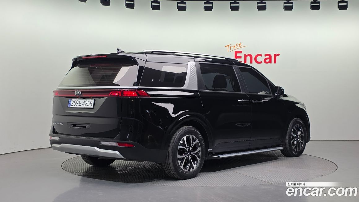 Kia Canival 2021