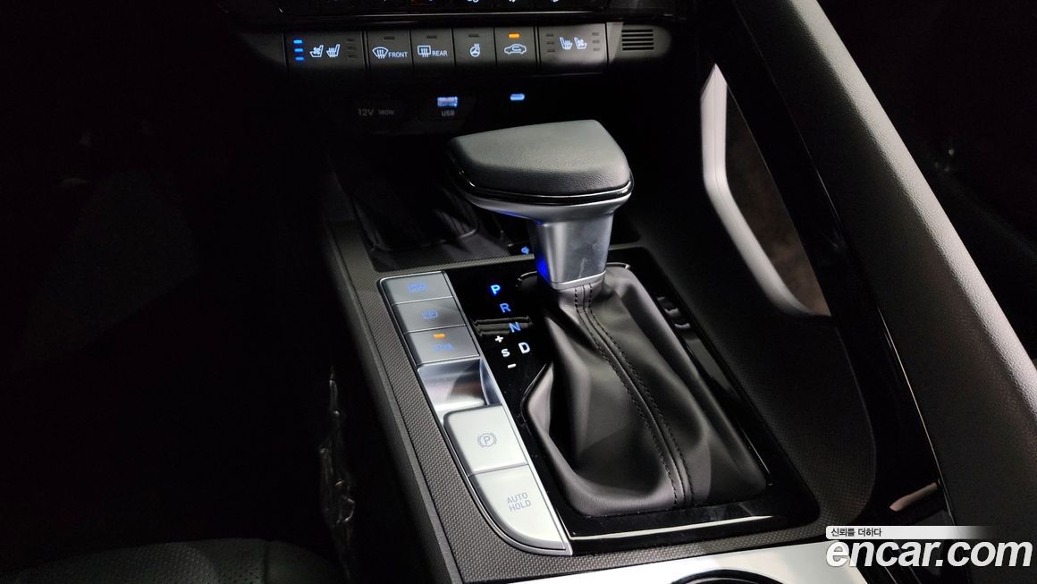 Hyundai AVANTE 2025