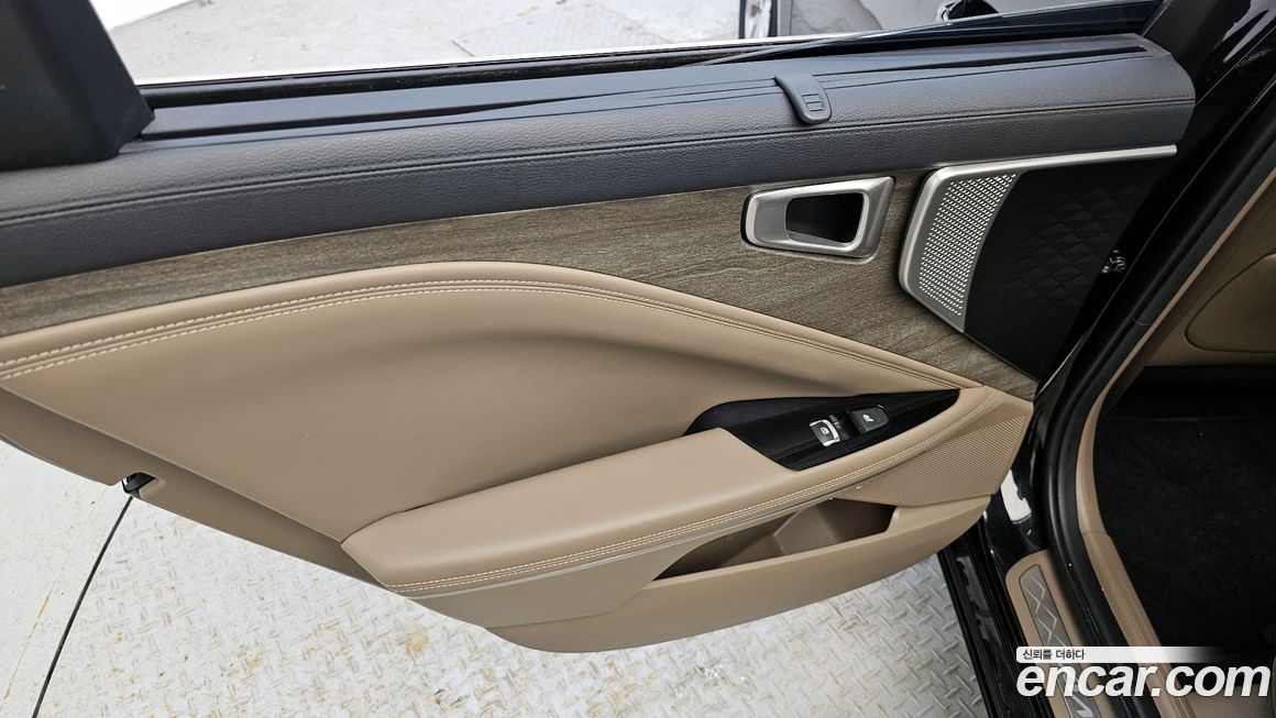 Kia K8 2023
