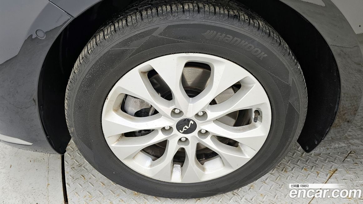 Kia K8 2023