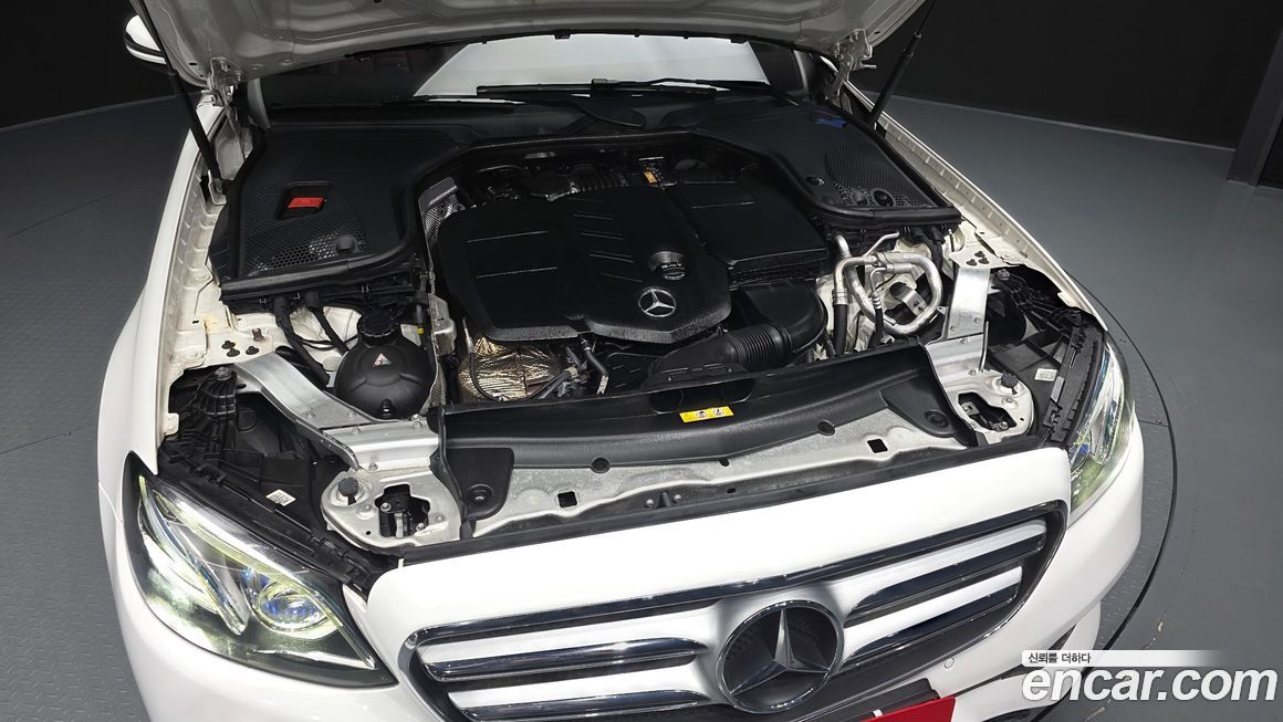 Mercedes-Benz E-Class 2018