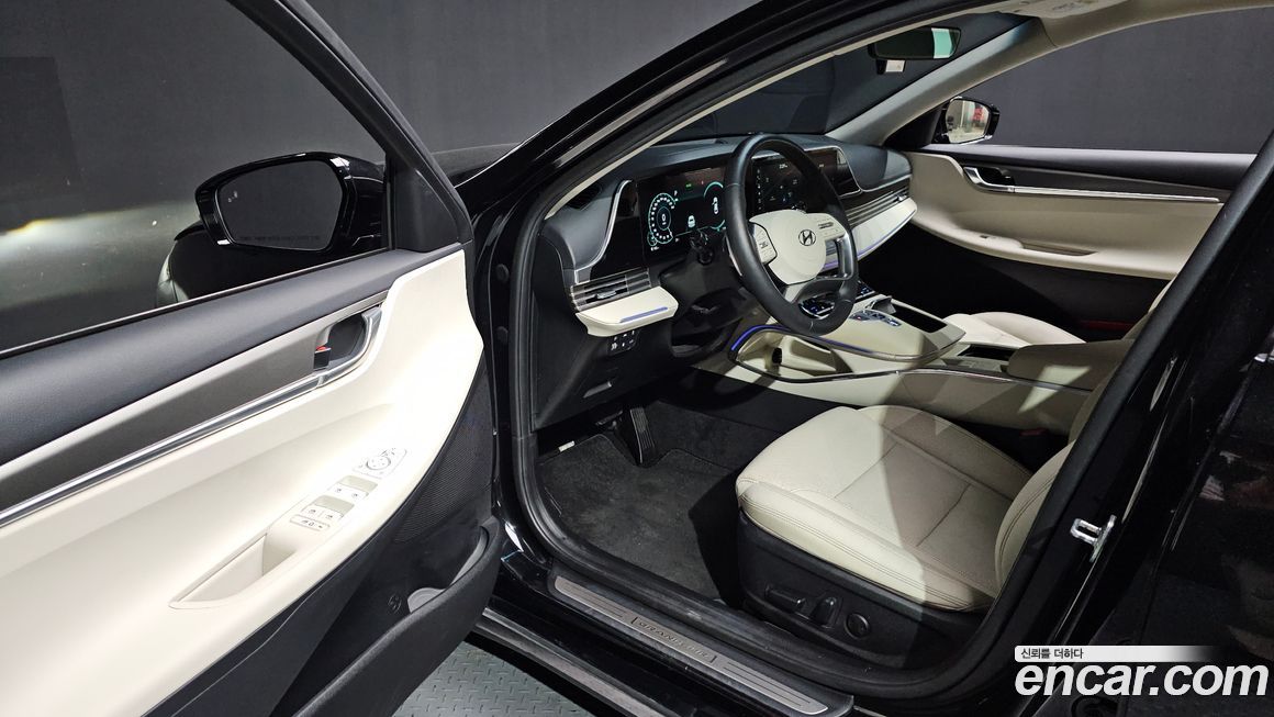 Hyundai Grandeur 2022