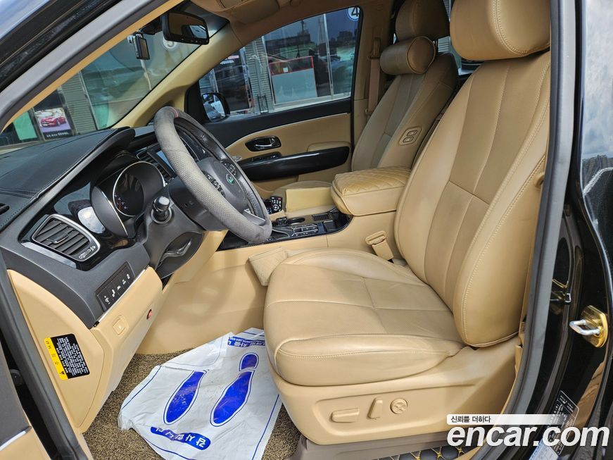 Kia Canival 2019