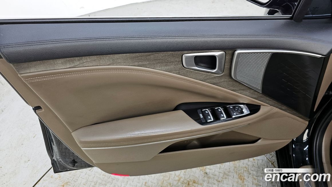 Kia K8 2023
