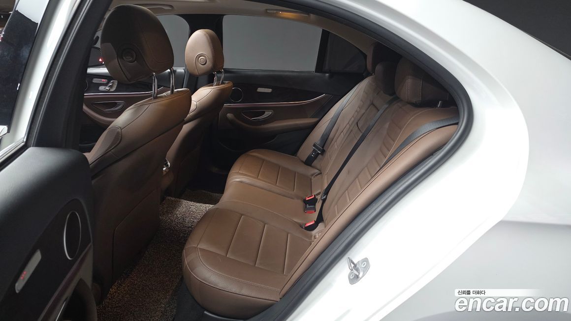 Mercedes-Benz E-Class 2018