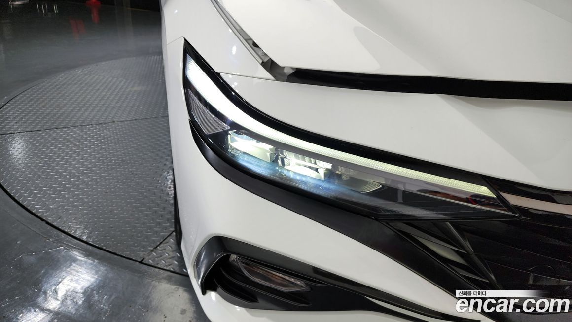 Hyundai AVANTE 2025