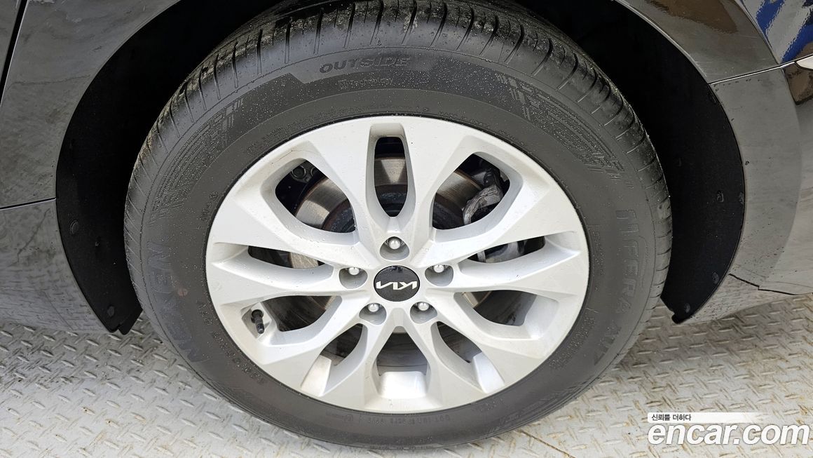 Kia K8 2023